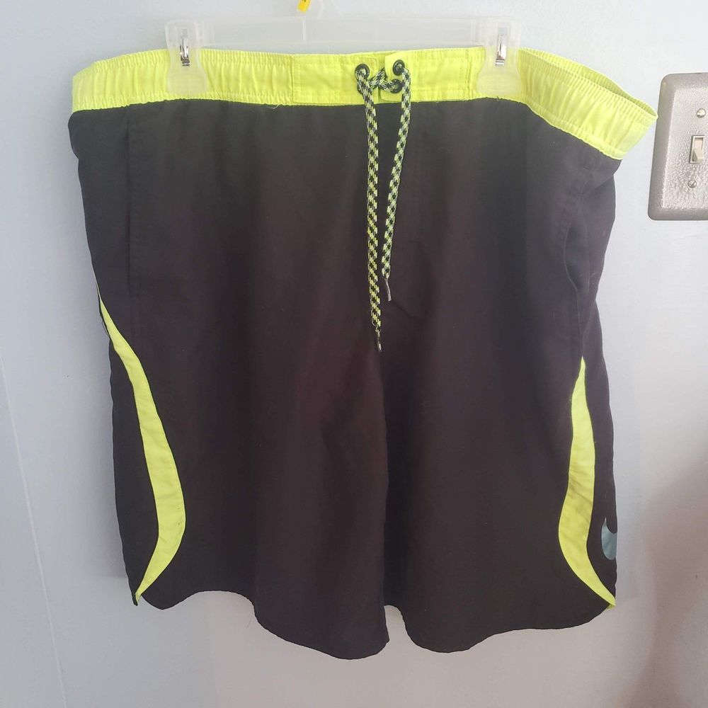 Nike Mens Size XL swim trunks